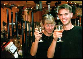 Wine & Cheer.JPG (19537 bytes)